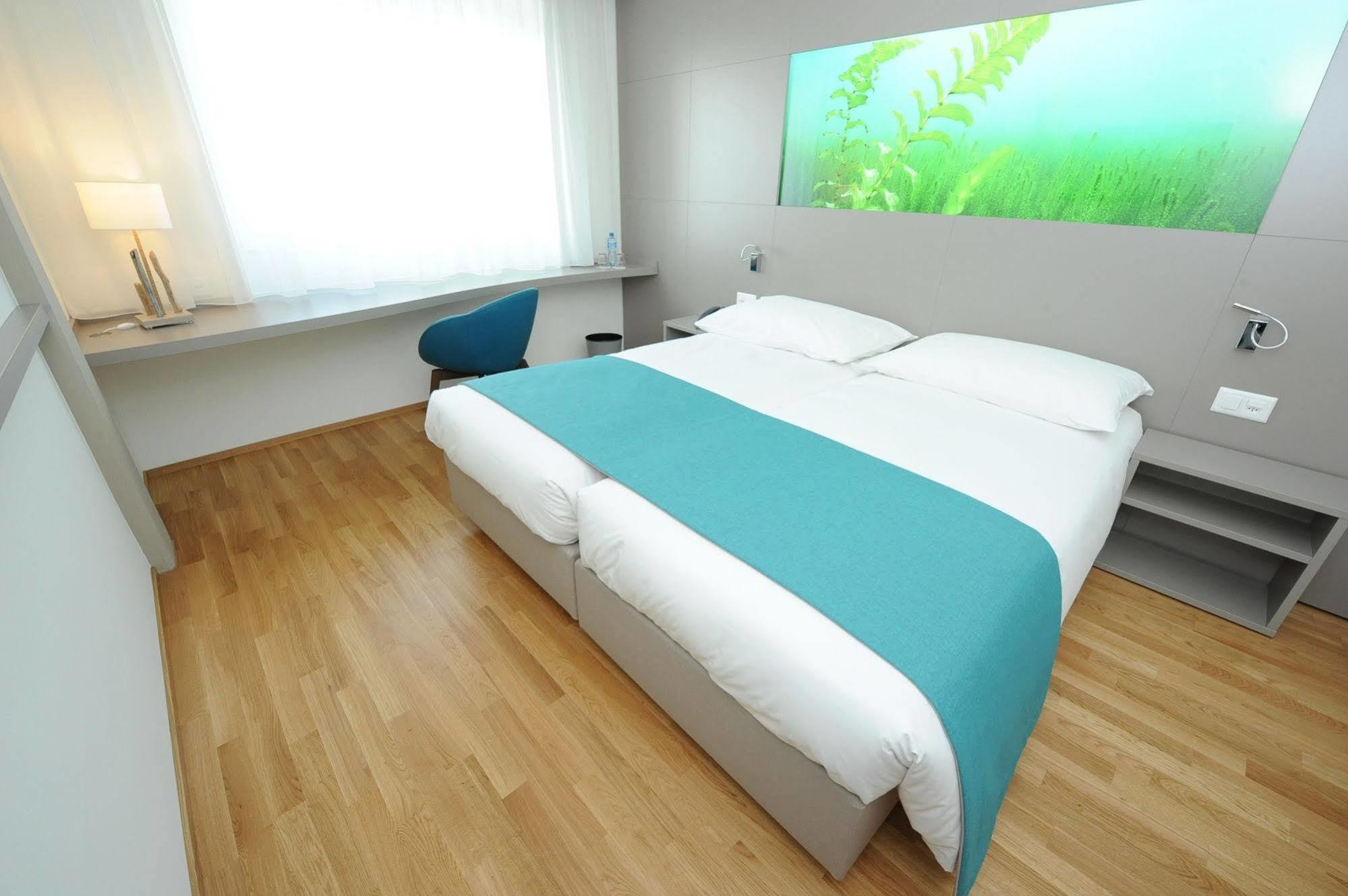 Aquatis Hotel Lausanne Luaran gambar