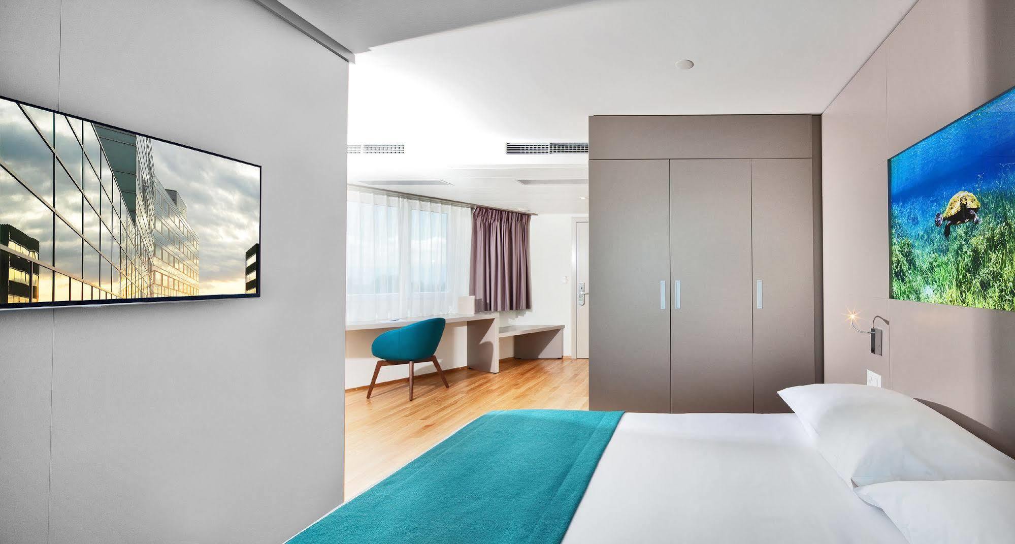Aquatis Hotel Lausanne Luaran gambar
